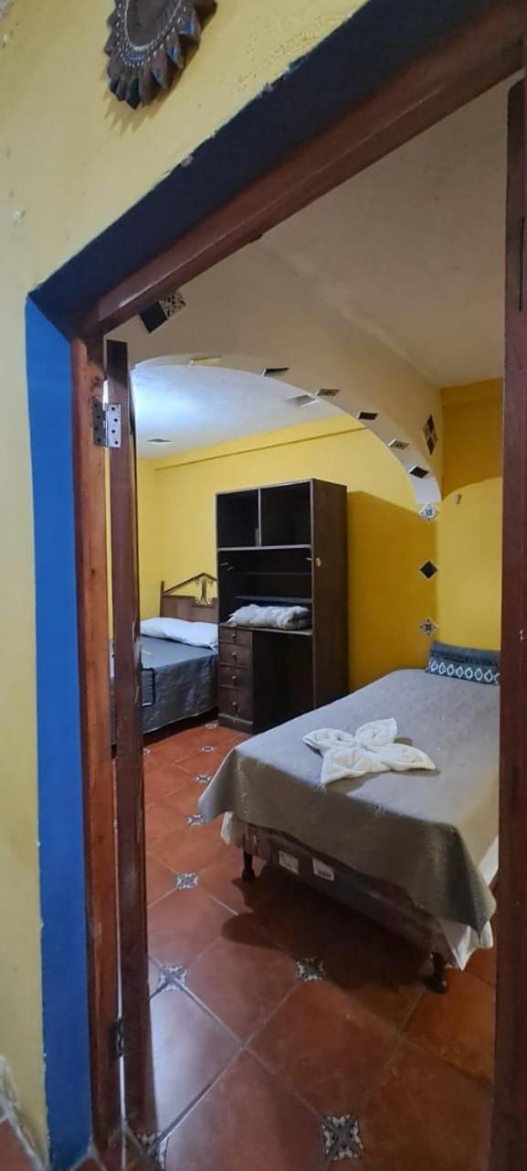 Hotel Posada Gutierrez Антигуа-Гватемала Экстерьер фото